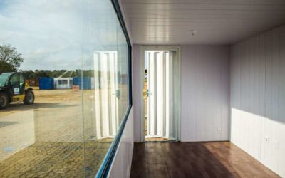Piso de compensado naval | Vantagens de usar em um container