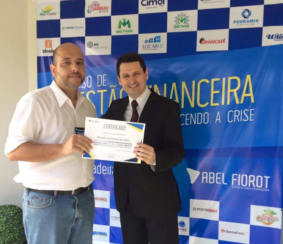 Locares Locação de Container ES BA RJ MG SP | Aluguel de Container ES BA RJ MG SP
