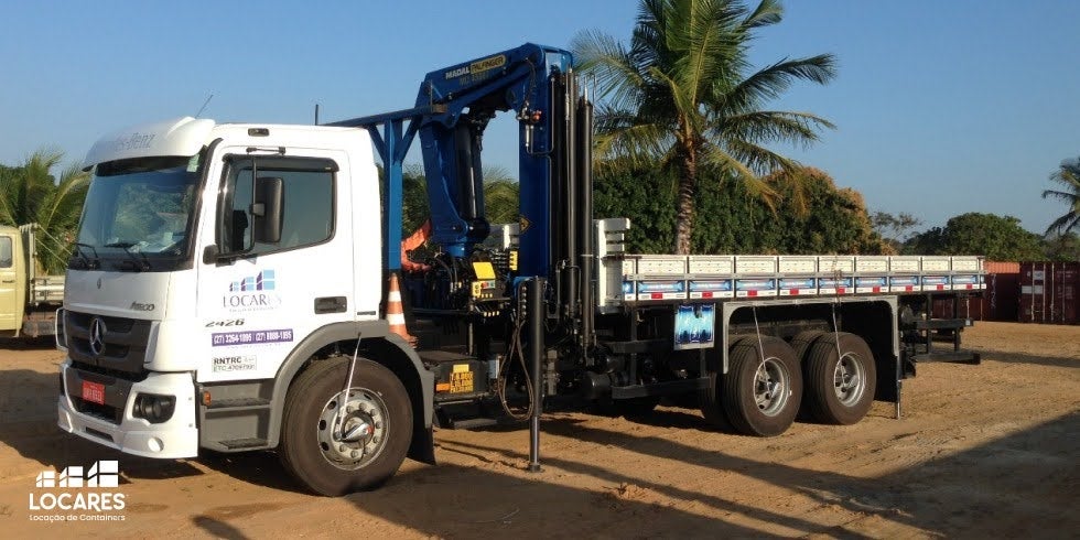Locares Locação de Container ES BA RJ MG SP | Aluguel de Container ES BA RJ MG SP Caminhão Guindauto para Operações com Agilidade e Segurança